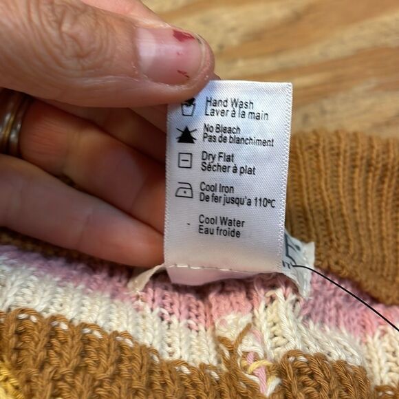 NWT L* Space Turn the tide brown and pink and white and yellow knitted pants - Picture 11 of 13